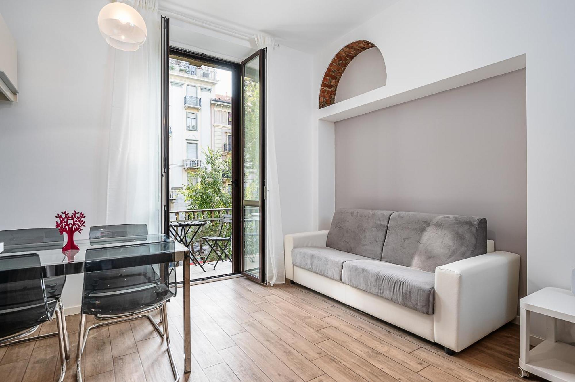 Classbnb - Apartment With Balcony Near The City Center Milano Eksteriør billede