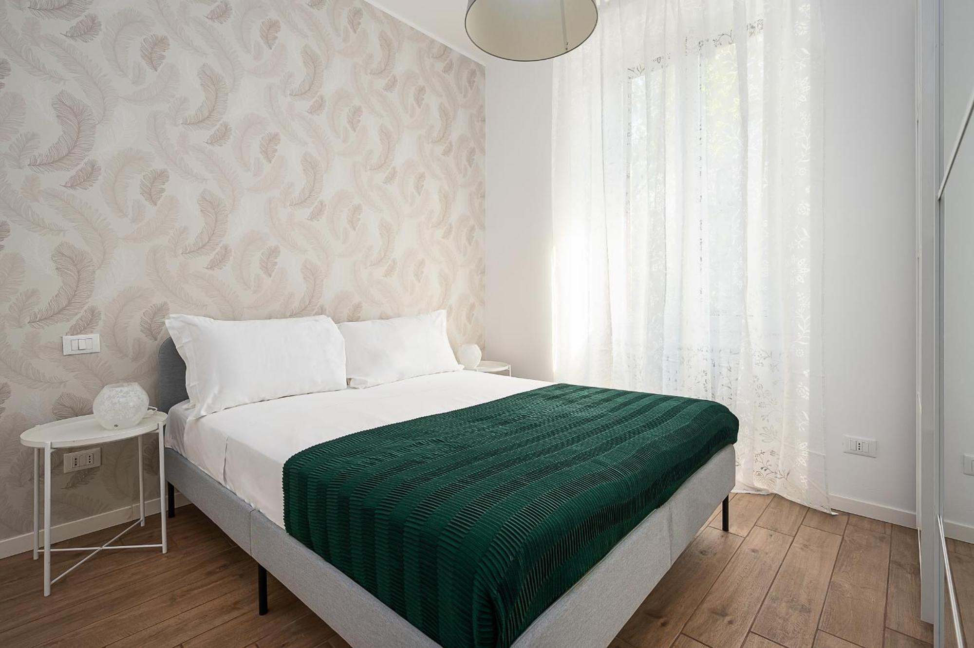 Classbnb - Apartment With Balcony Near The City Center Milano Eksteriør billede