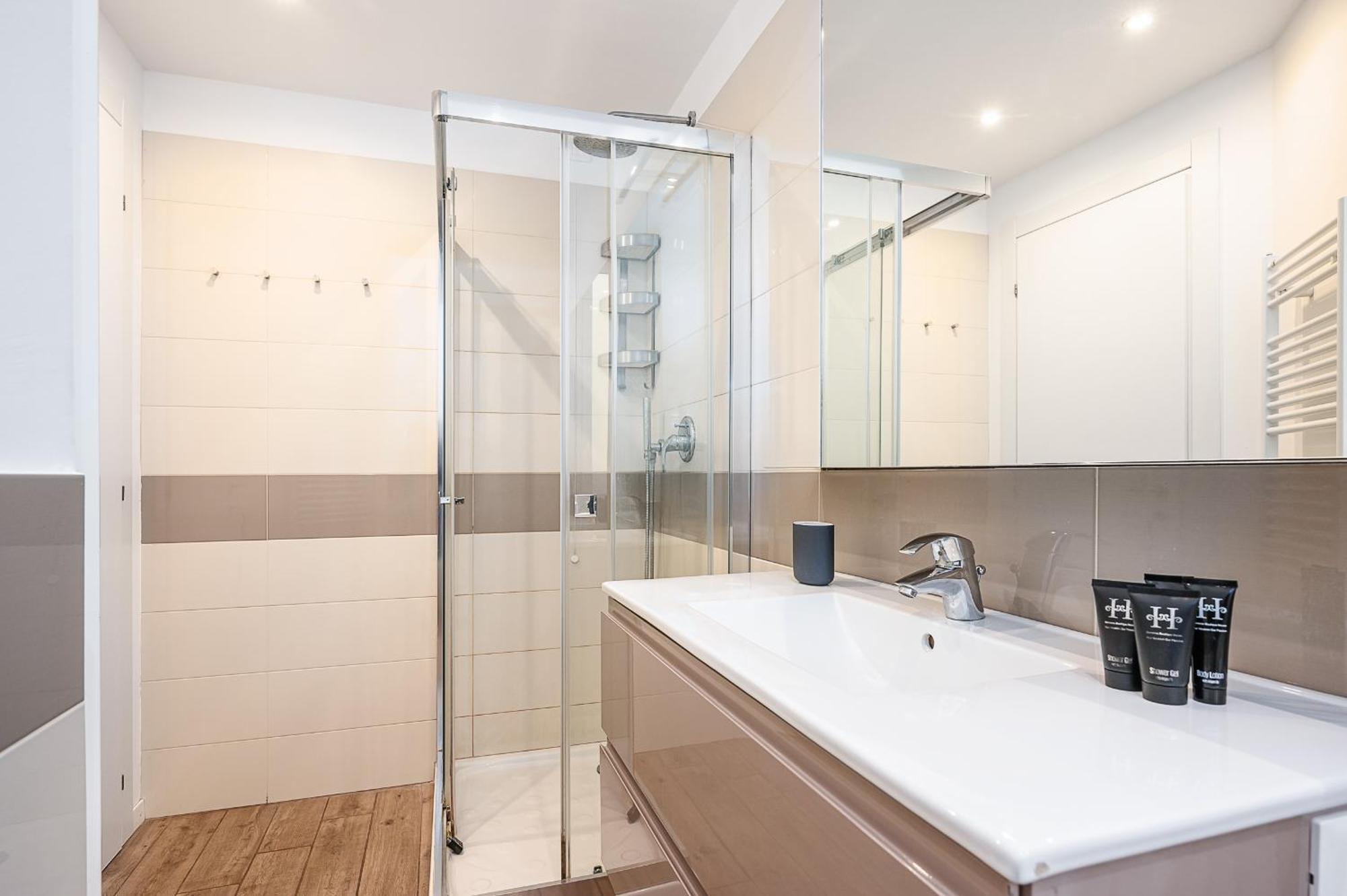 Classbnb - Apartment With Balcony Near The City Center Milano Eksteriør billede