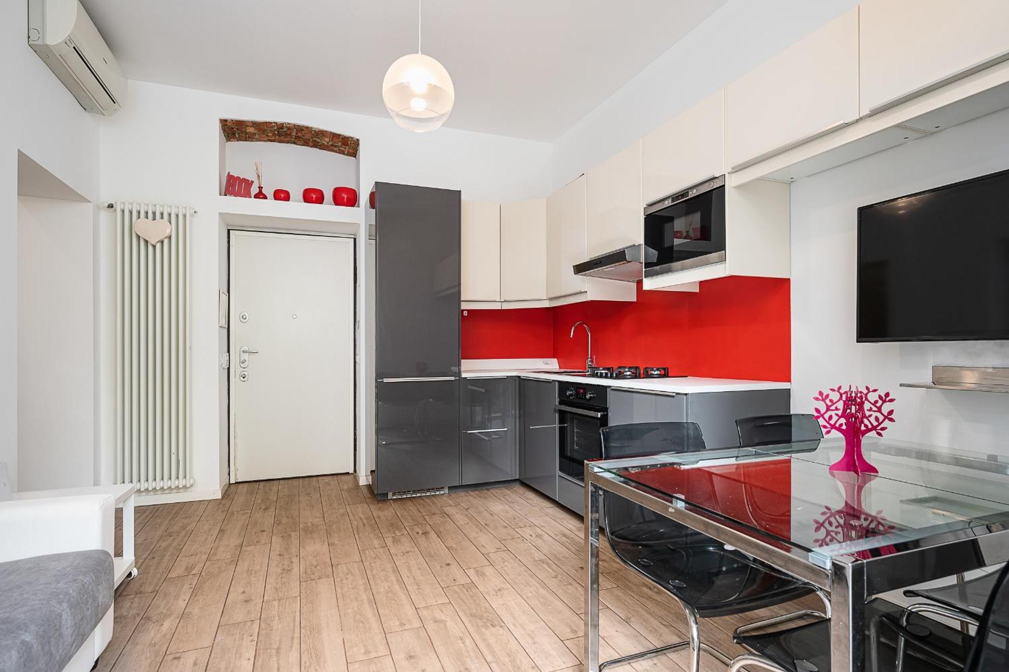 Classbnb - Apartment With Balcony Near The City Center Milano Eksteriør billede